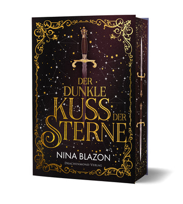 Das Cover zeigt mittig in goldenen Buchstaben den Titel, darüber ein Schwert. Eingefasst wird beides durch einen goldenen, verzierten Rahmen. Der Hintergrund ist dunkelviolett mit unzähligen silbernen und goldenen Sternen. Auf dem Buchschnitt wird das Motiv fortgesetzt, mit zwei Schwertern.